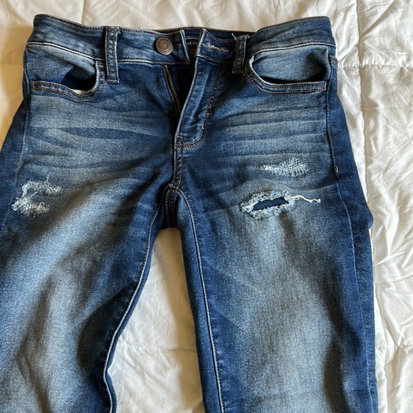 AMERICAN EAGLE jeggings. Women’s size 4 LONG. Distressed  - No see through holes - Picture 4 of 13